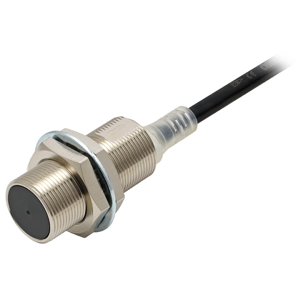Cảm biến tiệm cận chịu dầu Omron E2ER-X7D2 2M M18 7mm NC