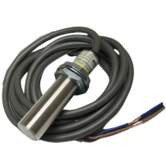 Cảm biến tiệm cận Omron E2EZ-X4B1 2M M18 PNP NO Chống xỉ