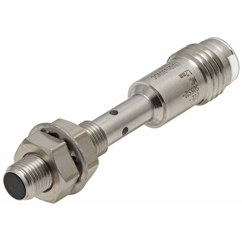 Cảm biến tiệm cận Omron E2E-S05S12-MC-B1 M5 1.2mm PNP NO