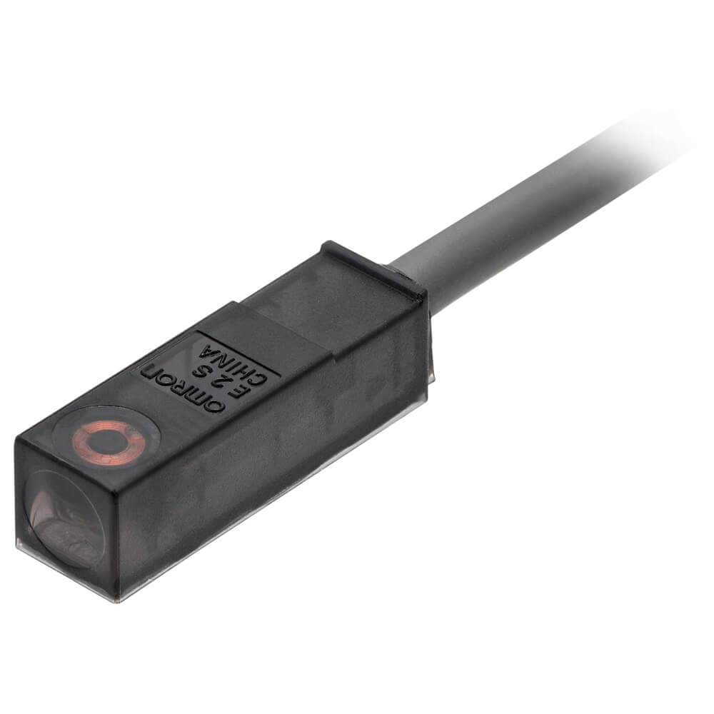 Cảm biến tiệm cận Omron E2S-W13B 1M PNP NO front